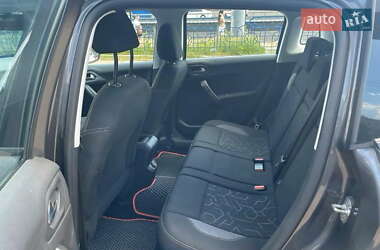 Внедорожник / Кроссовер Peugeot 2008 2019 в 