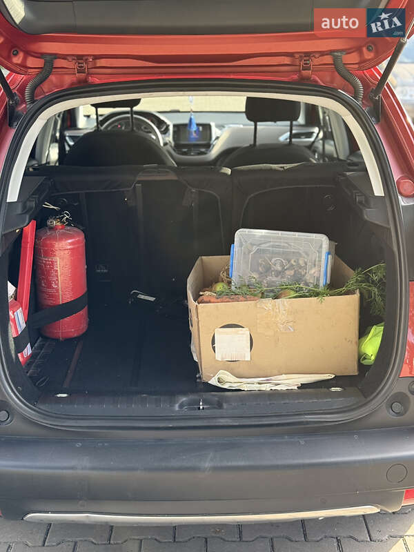 Позашляховик / Кросовер Peugeot 2008 2014 в Хмельницькому