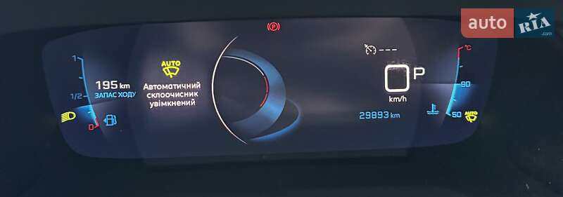 Внедорожник / Кроссовер Peugeot 2008 2021 в Киеве