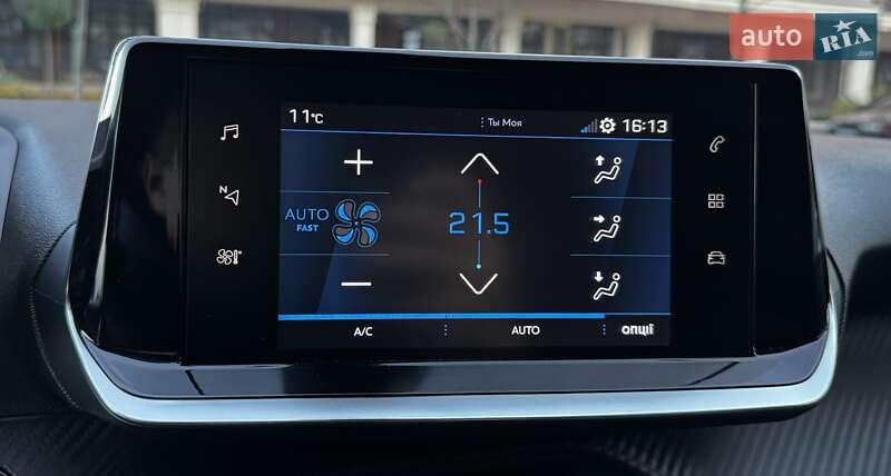 Внедорожник / Кроссовер Peugeot 2008 2021 в Киеве