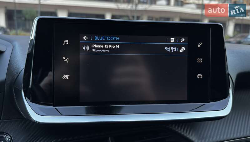 Внедорожник / Кроссовер Peugeot 2008 2021 в Киеве