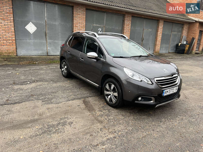 Внедорожник / Кроссовер Peugeot 2008 2013 в Бердичеве