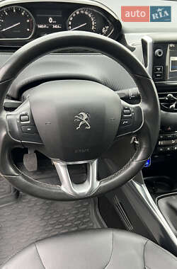 Позашляховик / Кросовер Peugeot 2008 2013 в Бердичеві