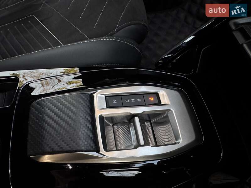 Позашляховик / Кросовер Peugeot 2008 2023 в Києві фото 21 Позашляховик / Кросовер Peugeot 2008 2023 в Києві