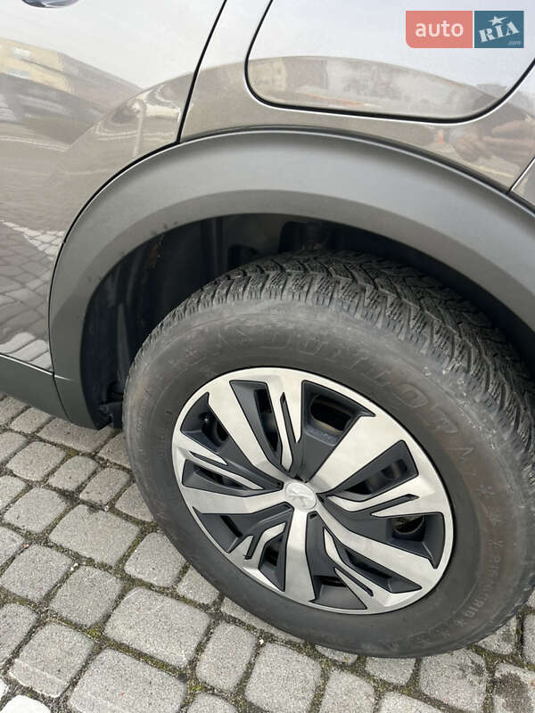 Внедорожник / Кроссовер Peugeot 2008 2021 в Львове фото 12 Внедорожник / Кроссовер Peugeot 2008 2021 в Львове