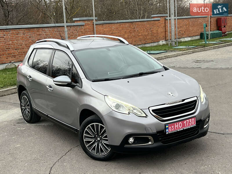 Внедорожник / Кроссовер Peugeot 2008 2015 в Дрогобыче