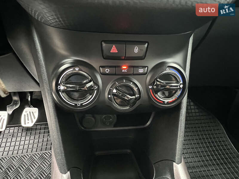 Внедорожник / Кроссовер Peugeot 2008 2015 в Дрогобыче