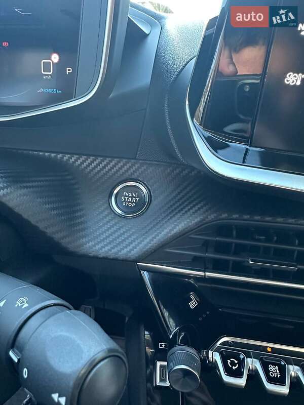 Позашляховик / Кросовер Peugeot 2008 2020 в Івано-Франківську