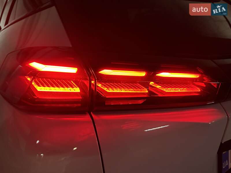 Внедорожник / Кроссовер Peugeot 2008 2023 в Киеве