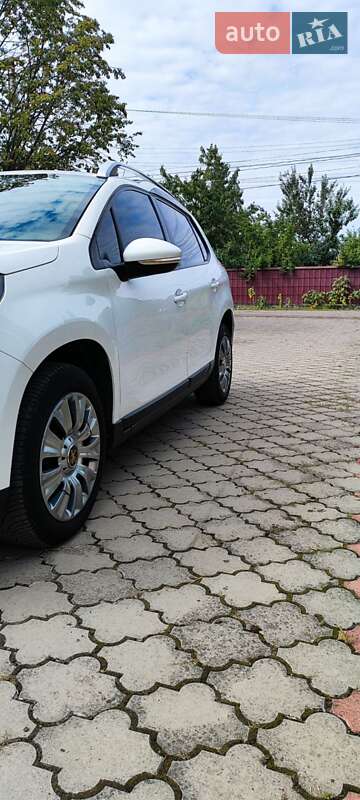 Внедорожник / Кроссовер Peugeot 2008 2017 в Луцке фото 9 Внедорожник / Кроссовер Peugeot 2008 2017 в Луцке