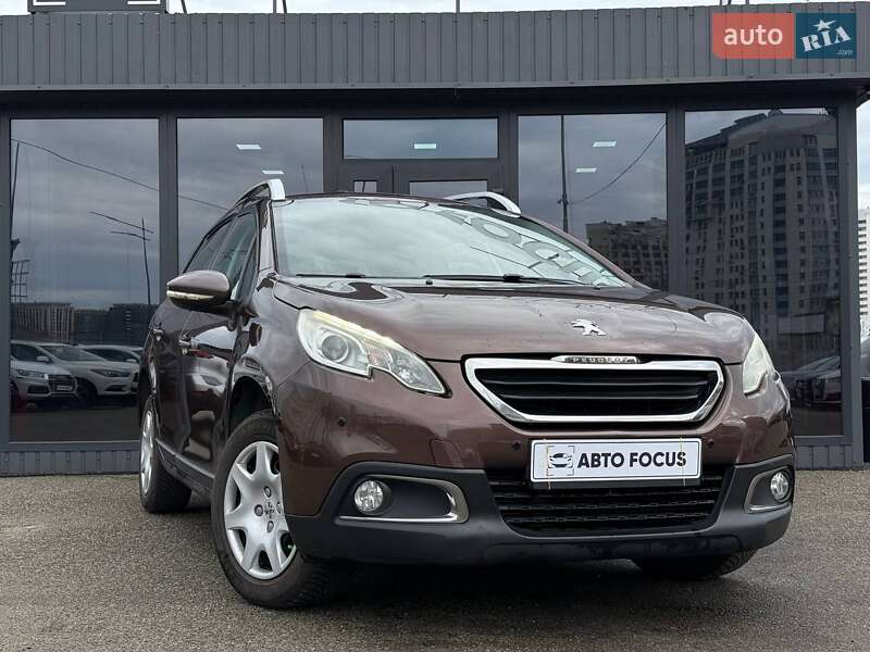 Позашляховик / Кросовер Peugeot 2008 2013 в Києві