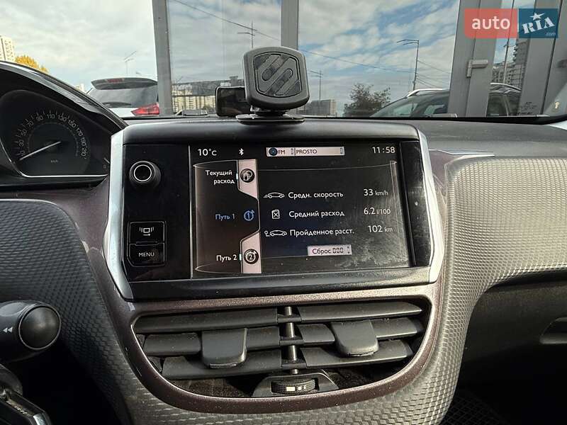 Позашляховик / Кросовер Peugeot 2008 2013 в Києві