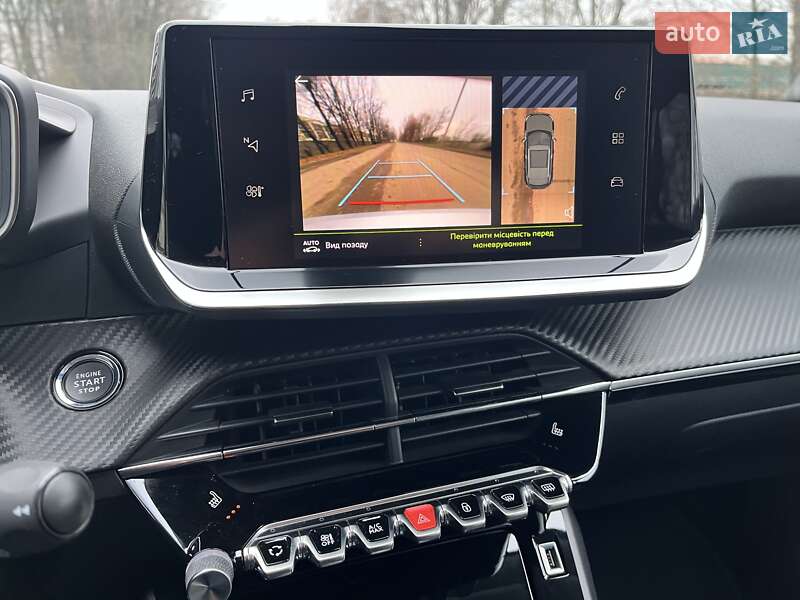 Внедорожник / Кроссовер Peugeot 2008 2020 в Киеве