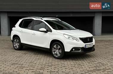Внедорожник / Кроссовер Peugeot 2008 2016 в Киеве