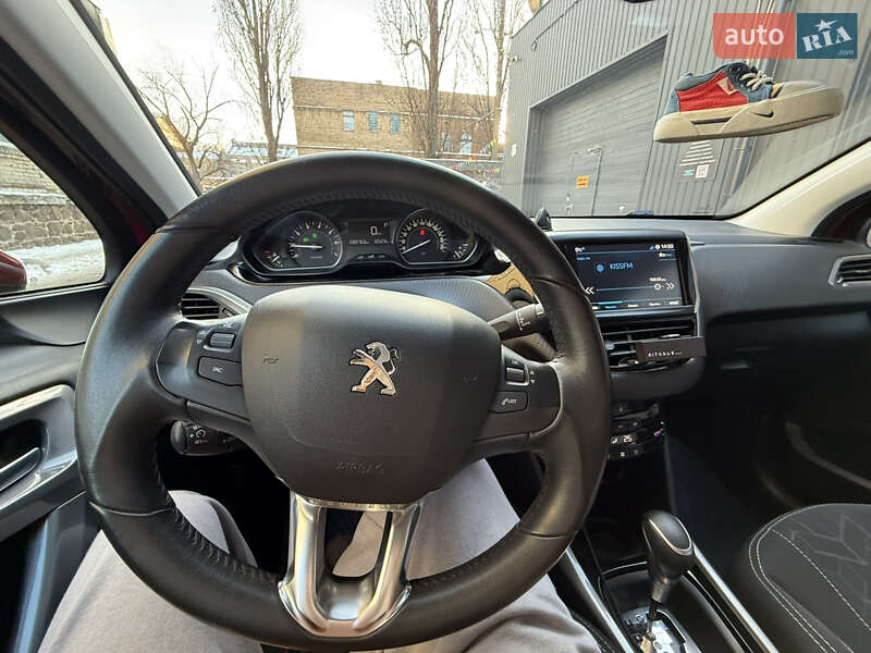 Позашляховик / Кросовер Peugeot 2008 2018 в Києві