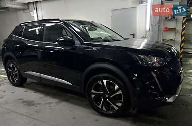 Внедорожник / Кроссовер Peugeot 2008 2021 в Киеве