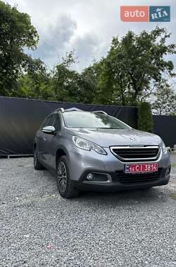 Внедорожник / Кроссовер Peugeot 2008 2014 в Городке