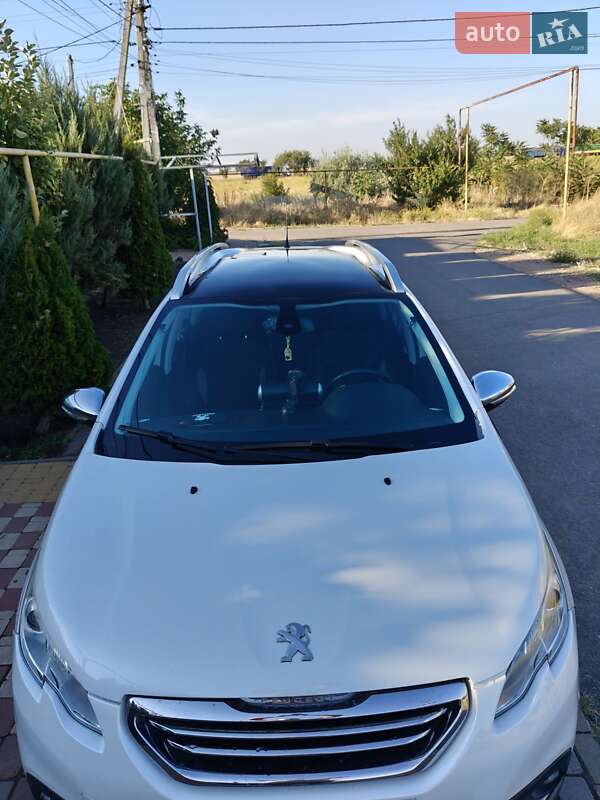 Внедорожник / Кроссовер Peugeot 2008 2015 в Одессе