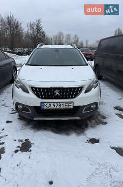 Внедорожник / Кроссовер Peugeot 2008 2016 в Киеве