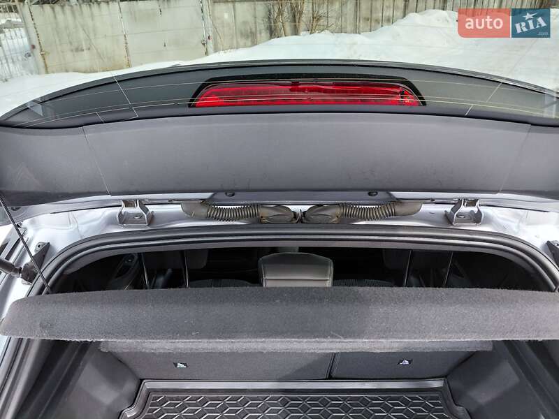 Внедорожник / Кроссовер Peugeot 2008 2021 в Шостке