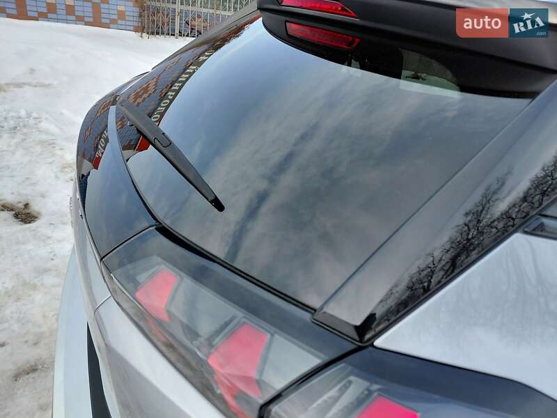 Внедорожник / Кроссовер Peugeot 2008 2021 в Шостке