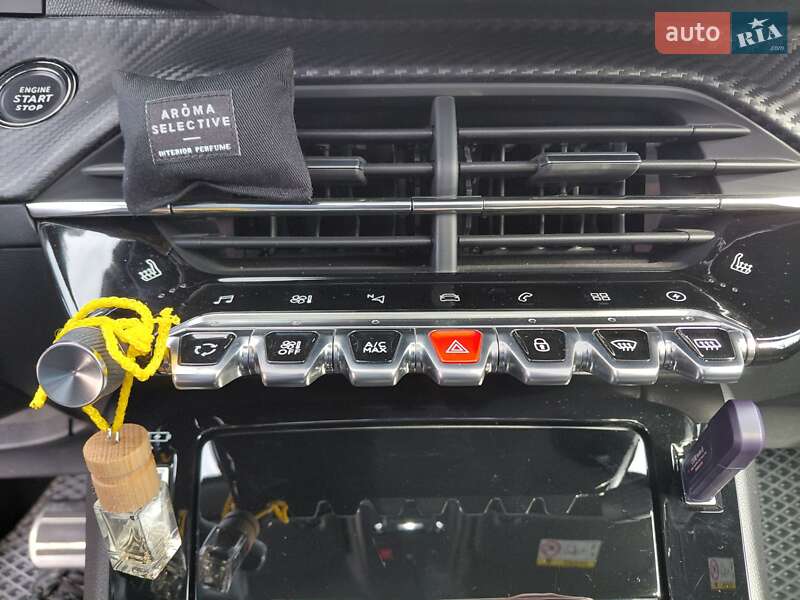 Внедорожник / Кроссовер Peugeot 2008 2021 в Шостке