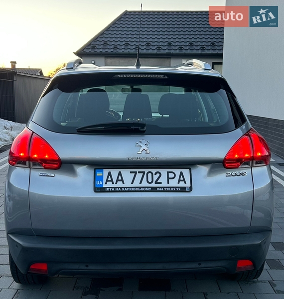Внедорожник / Кроссовер Peugeot 2008 2016 в Шепетовке