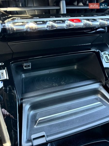 Внедорожник / Кроссовер Peugeot 2008 2020 в Львове