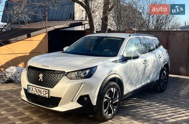 Внедорожник / Кроссовер Peugeot 2008 2020 в Киеве