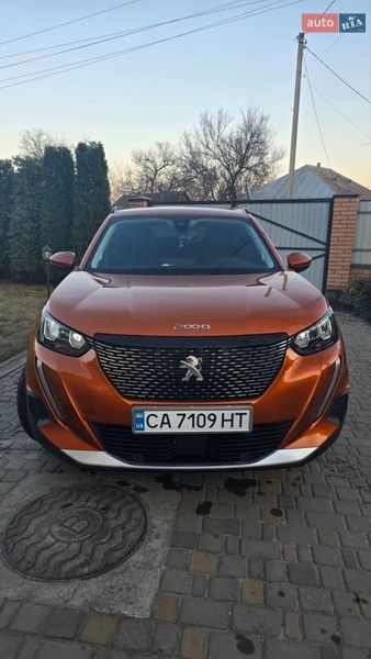 Внедорожник / Кроссовер Peugeot 2008 2020 в Черкассах