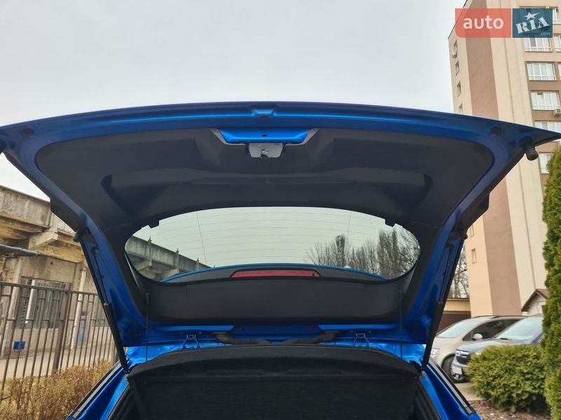 Внедорожник / Кроссовер Peugeot 2008 2020 в Виннице фото 35 Внедорожник / Кроссовер Peugeot 2008 2020 в Виннице