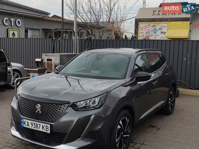 Peugeot 2008 2023