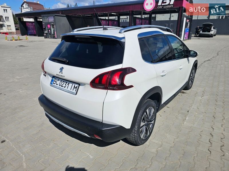 Позашляховик / Кросовер Peugeot 2008 2019 в Львові