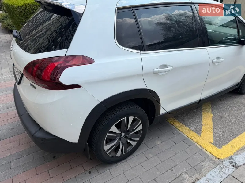 Peugeot 2008 2017 VIN VF3CUHNVTHY086316 фото оголошення 4 з 46
