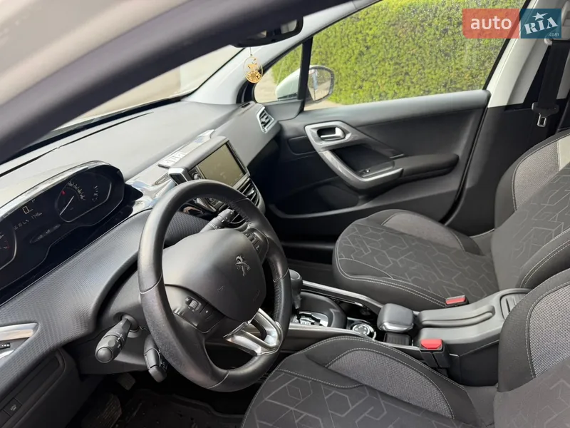 Peugeot 2008 2017 VIN VF3CUHNVTHY086316 фото оголошення 9 з 46