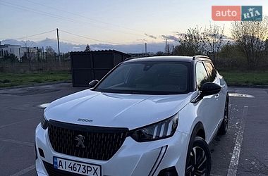 Внедорожник / Кроссовер Peugeot 2008 2020 в Киеве