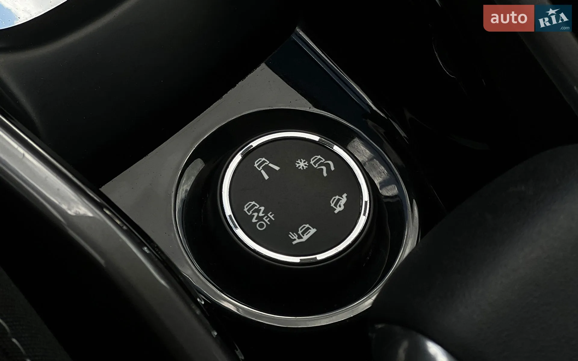 2017 Peugeot 2008 - мініатюра 16