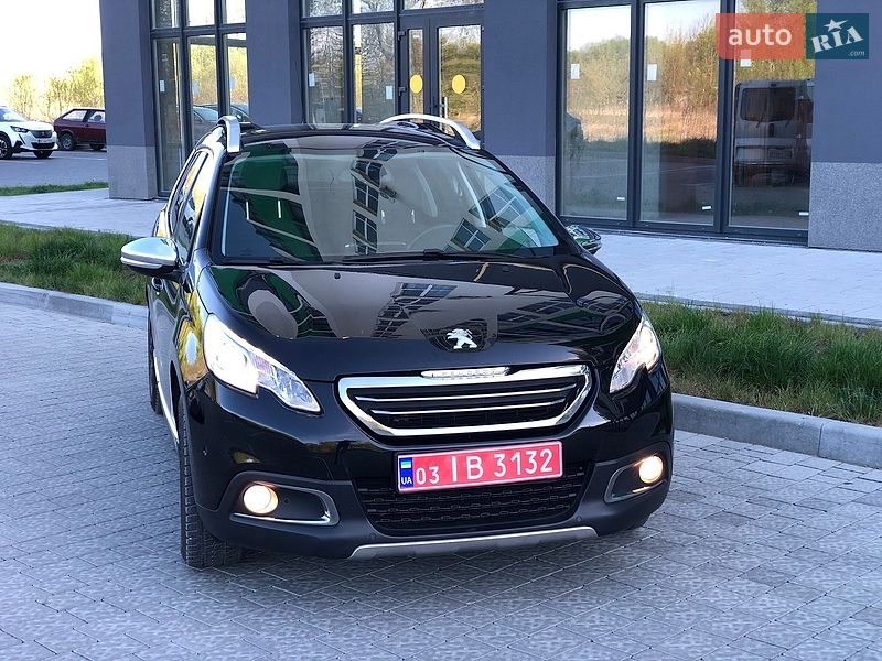 Внедорожник / Кроссовер Peugeot 2008 2014 в Львове