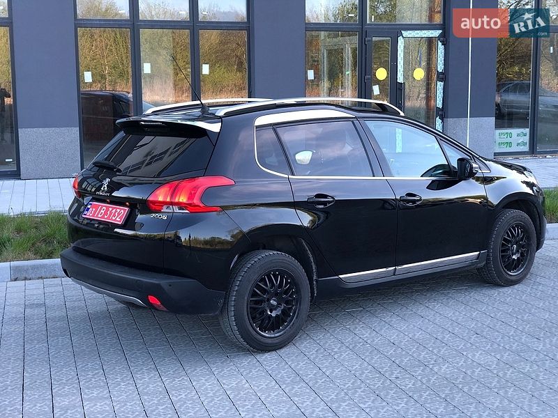 Внедорожник / Кроссовер Peugeot 2008 2014 в Львове
