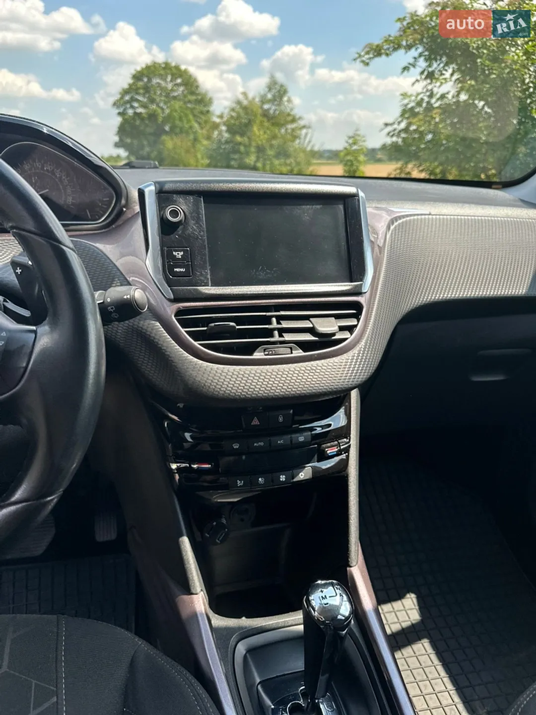 2014 Peugeot 2008 - мініатюра 17