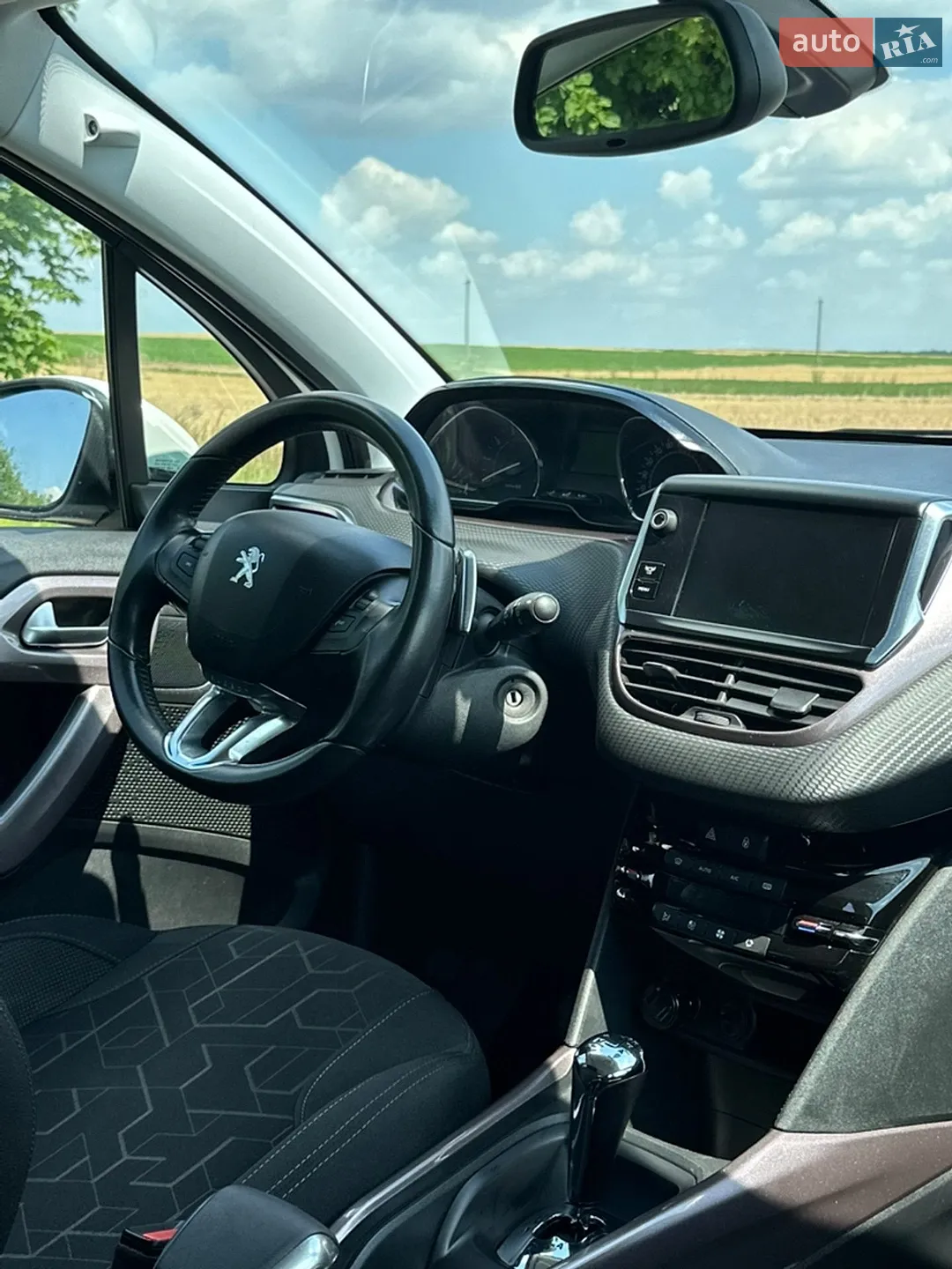 2014 Peugeot 2008 - мініатюра 18