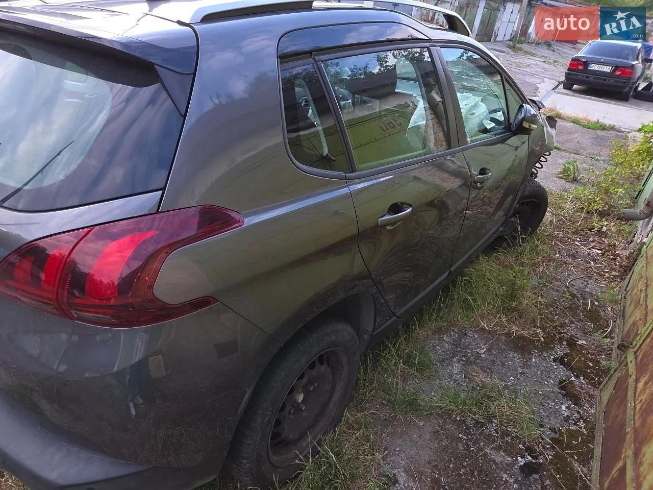 2017 Peugeot 2008 - мініатюра 16