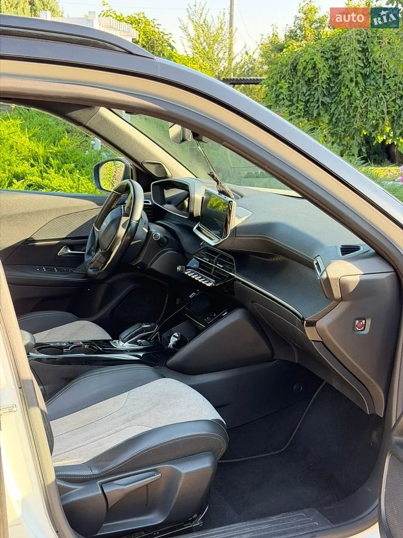 2020 Peugeot 2008 - мініатюра 8