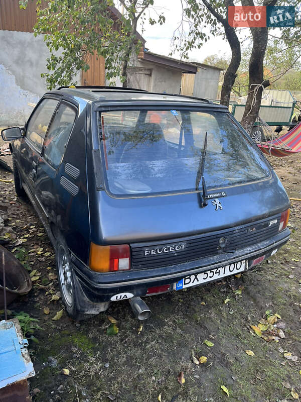 Хетчбек Peugeot 205 1987 в Кам'янець-Подільському