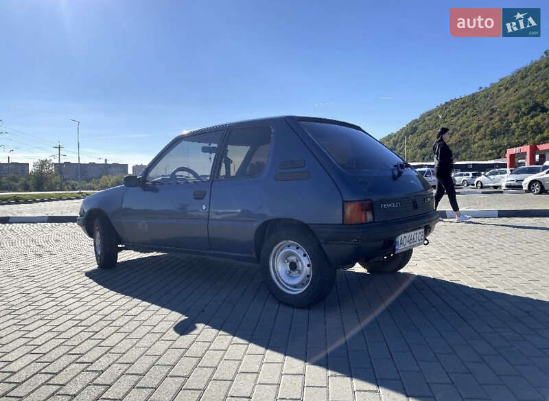 Хэтчбек Peugeot 205 1987 в Мукачево