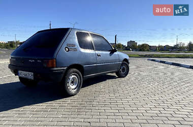 Хетчбек Peugeot 205 1987 в Мукачевому