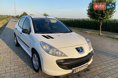 Хетчбек Peugeot 206+ 2010 в Липовці