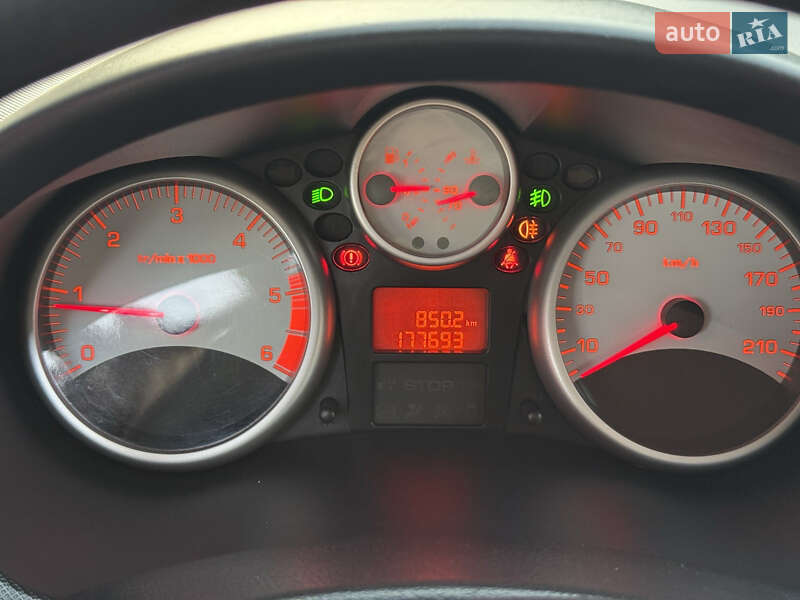 Хетчбек Peugeot 206+ 2011 в Городку