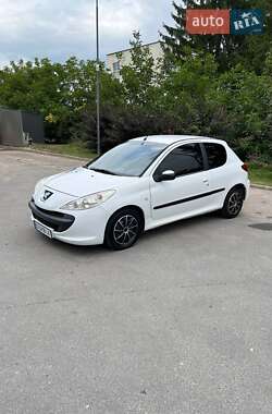 Хэтчбек Peugeot 206 plus 2009 в Волочиске