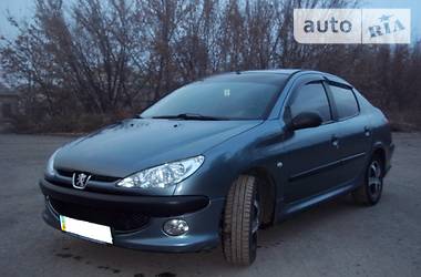 Седан Peugeot 206 2009 в Краматорске